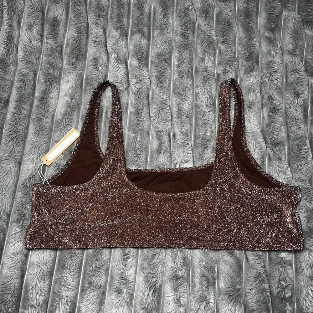 SKIMS size 4x